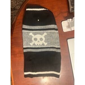 Pets Sweater L Grey & Black Skull & Cross Bone Design 8" Chest 15" Length Warm